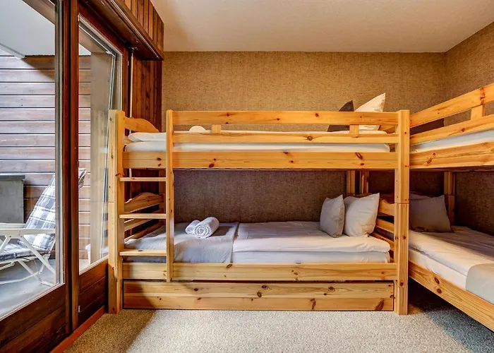 Laforet 23 לה צומאז